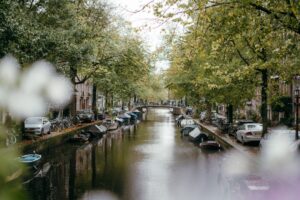 Cold Email Sequences That Convert: 7-Step Framework for 2025